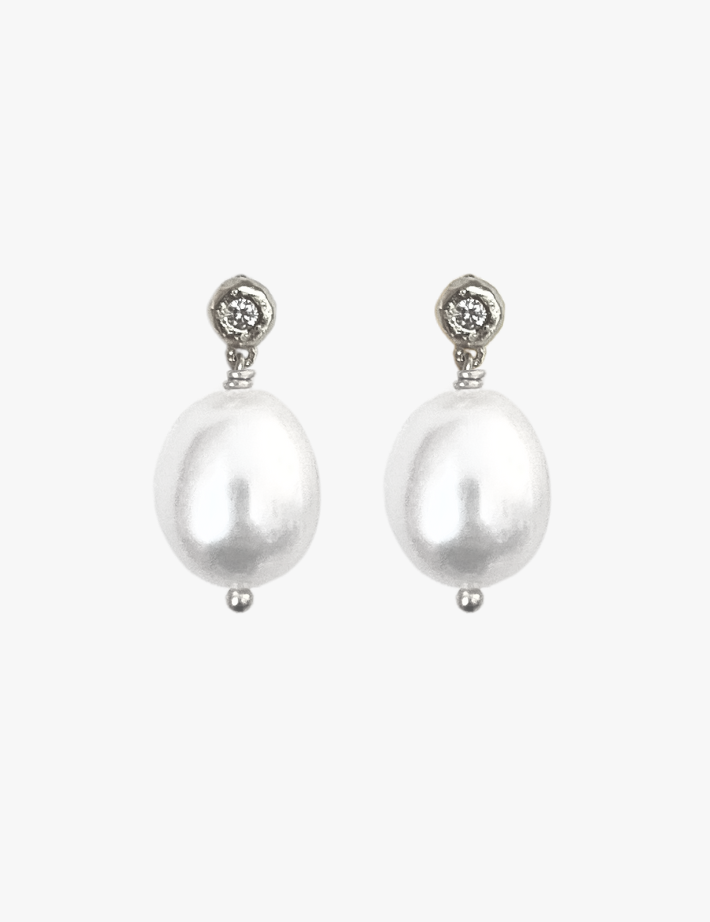 Aira Zirkonia Pearl Earrings