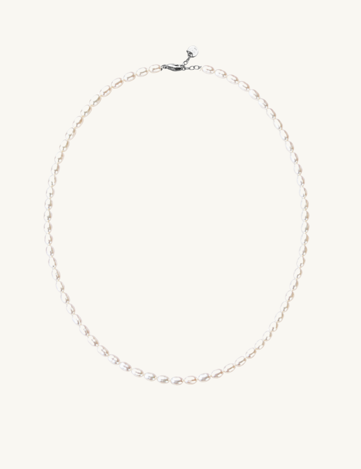 Classic pearl necklace