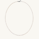 Classic pearl necklace
