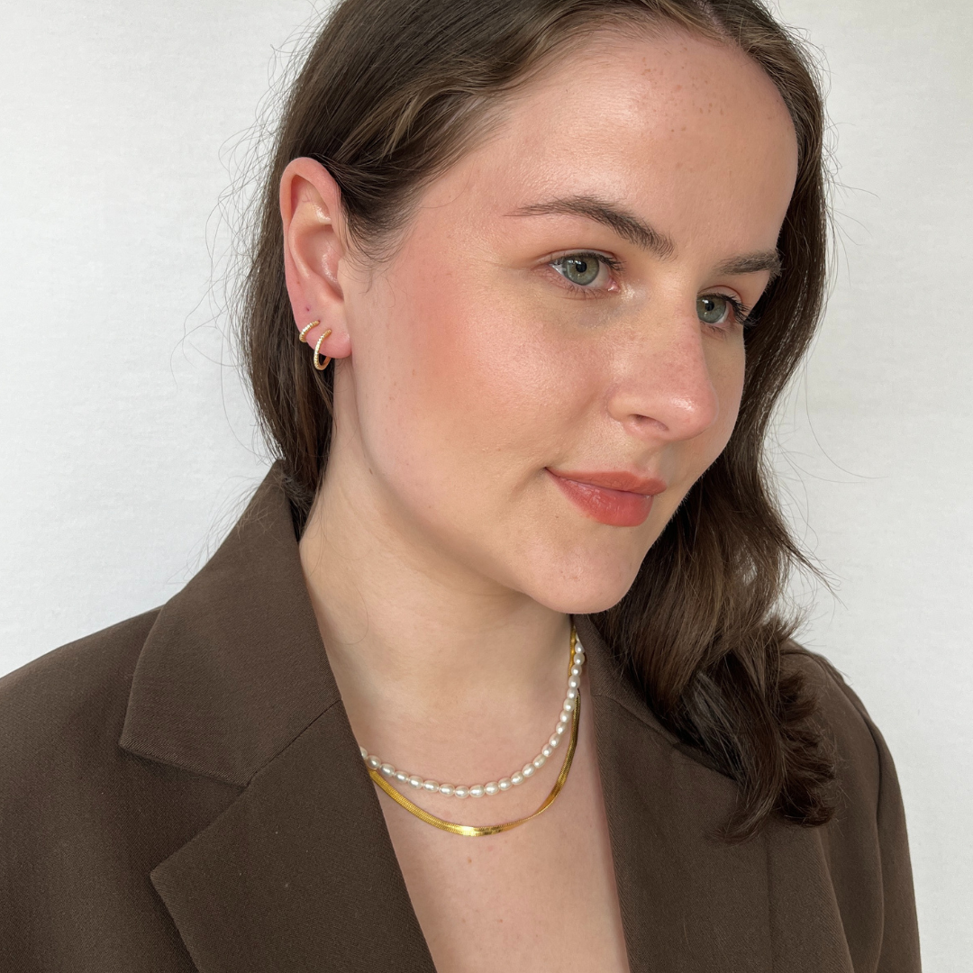Classic pearl necklace
