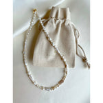 Perlehalskæde med biwa perler, barok perler og ovale ferskvandsperler. 